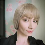 Electric guitar tutor providing online lessons for all ages in Rock blues, jazz and funk